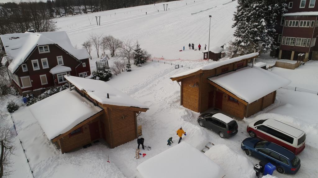 Blockhaus An Der Skiwiese เบราน์ลาเกอ ภายนอก รูปภาพ